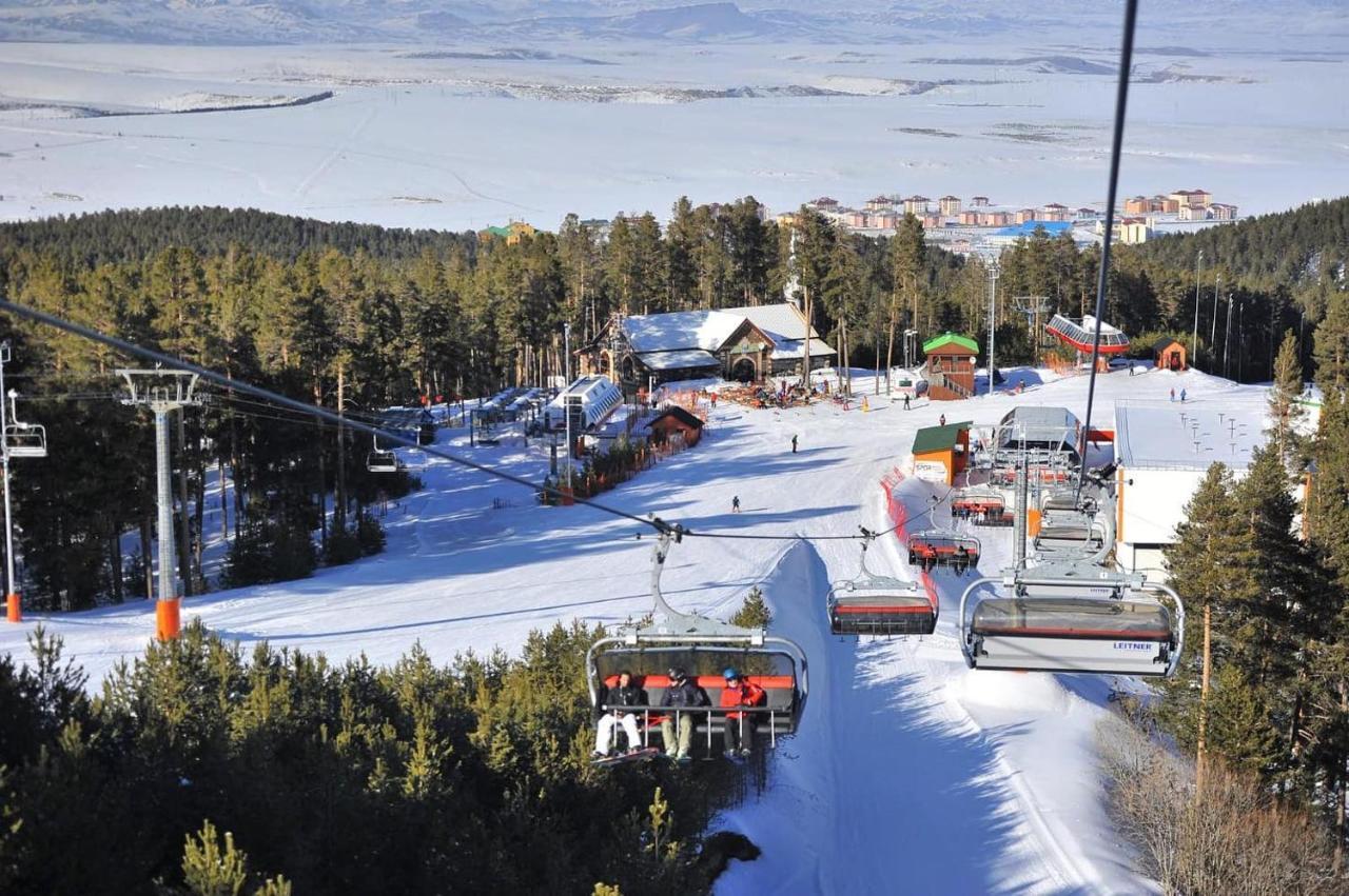 Sarikamis Aras Otel Buitenkant foto